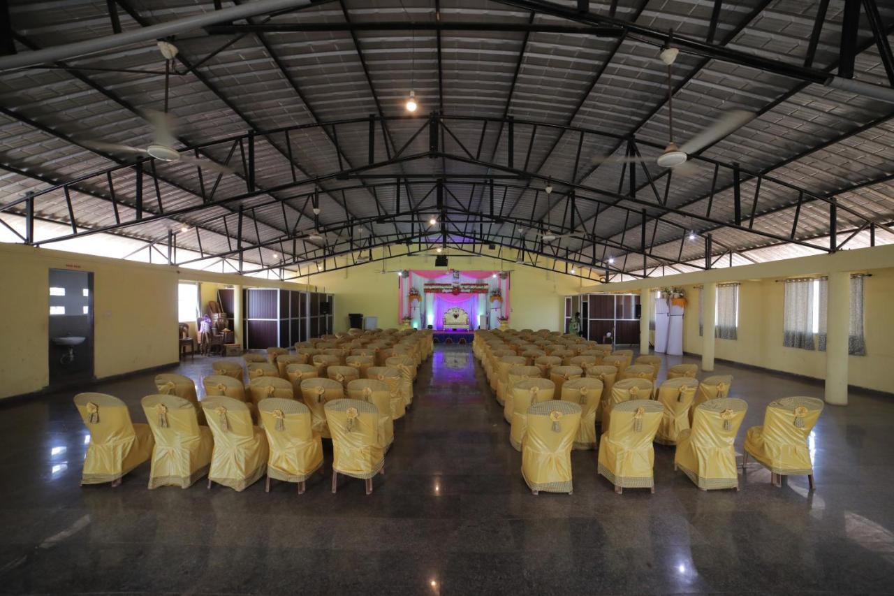 Hotel Kamat Plus Ankola 外观 照片